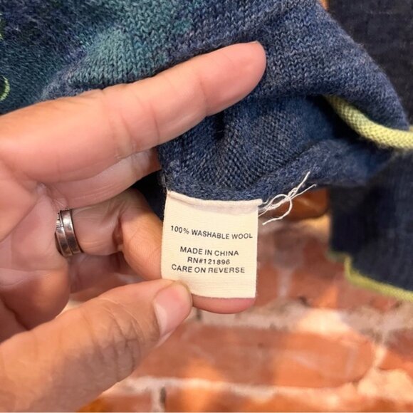 Title Nine Washable Wool Cardigan Size Small - Picture 6 of 8